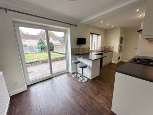 Dining Area- click for photo gallery